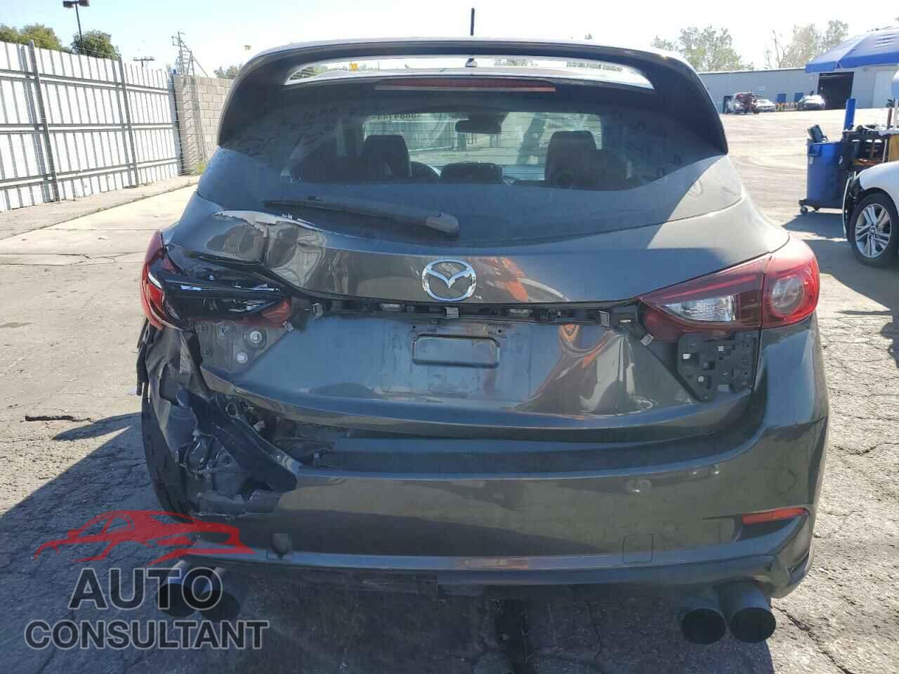 MAZDA 3 2017 - JM1BN1L31H1135547