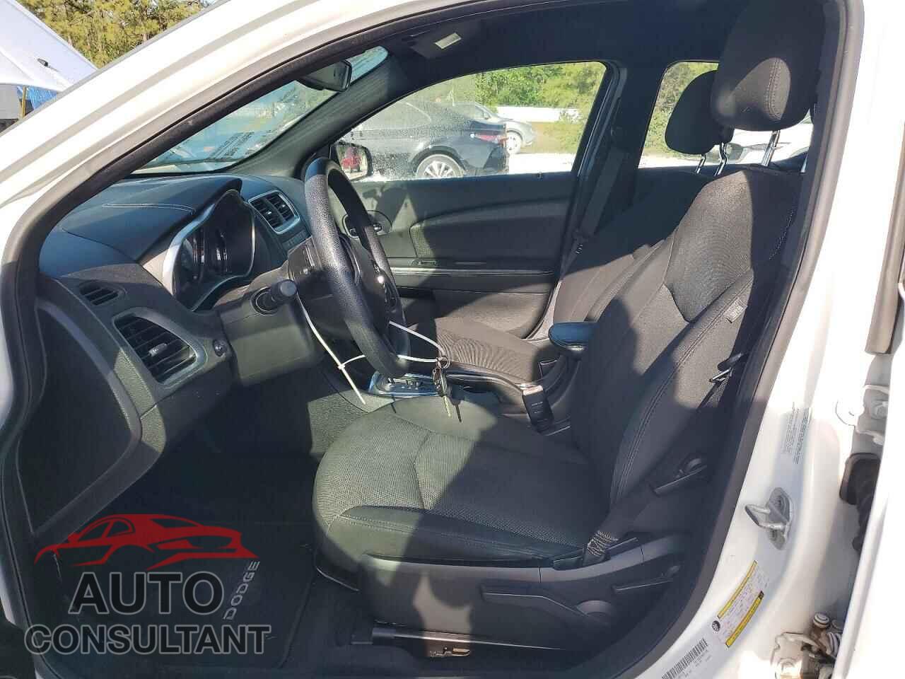 DODGE AVENGER 2013 - 1C3CDZAB1DN541125
