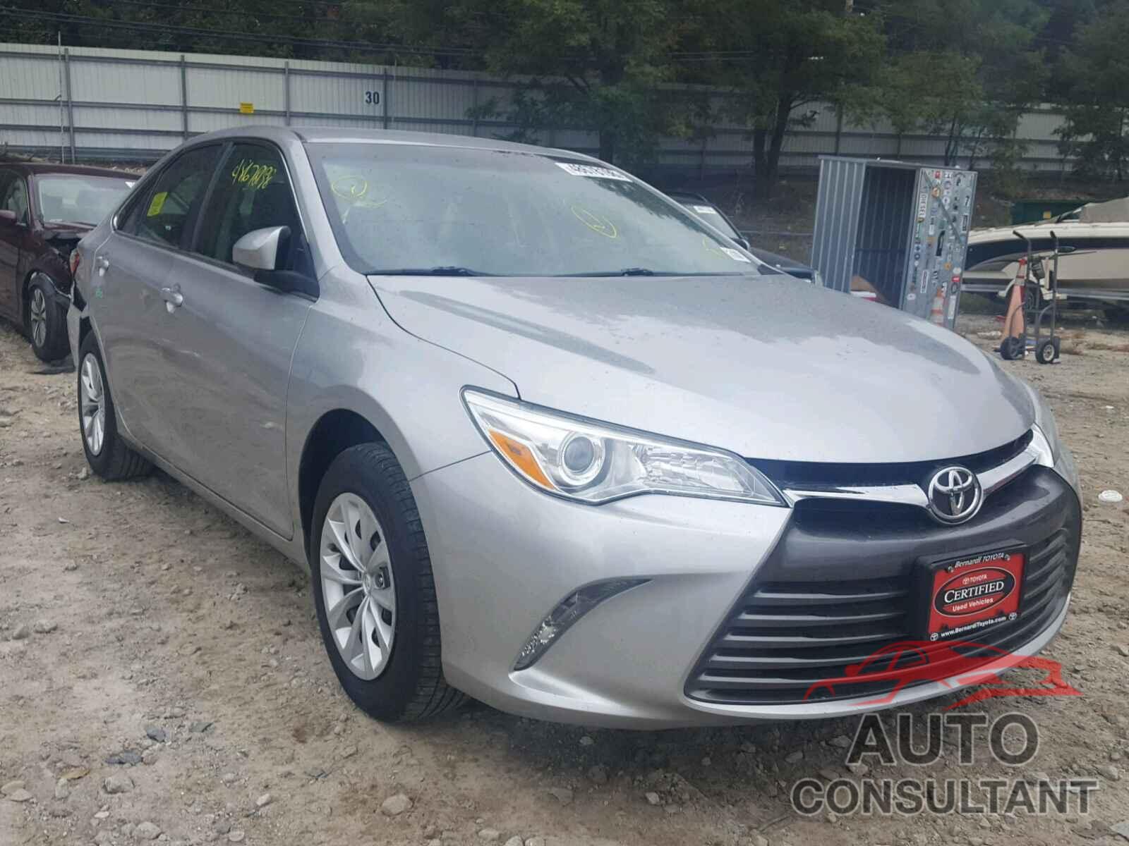 TOYOTA CAMRY 2015 - 4T4BF1FK9FR514647