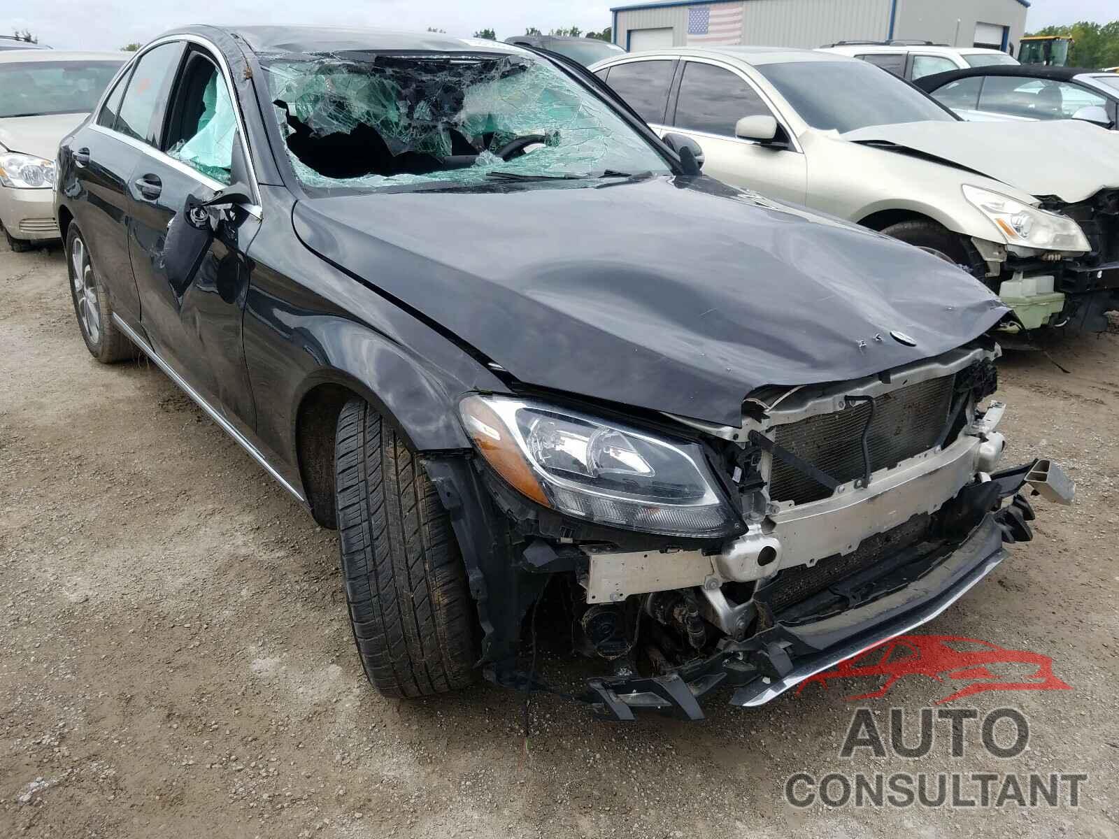 MERCEDES-BENZ C CLASS 2016 - 55SWF4JB9GU155219