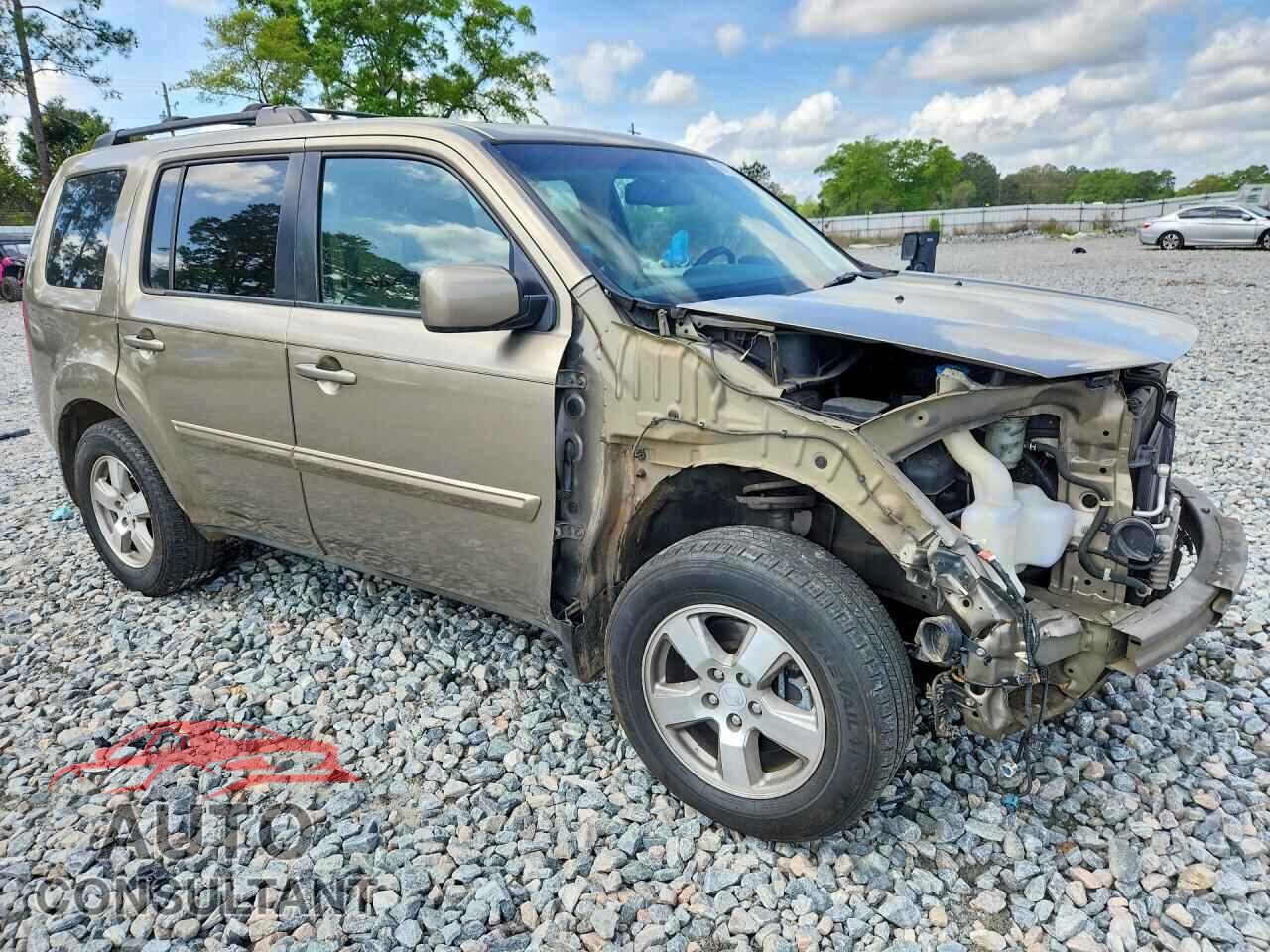 HONDA PILOT 2011 - 5FNYF3H57BB058260