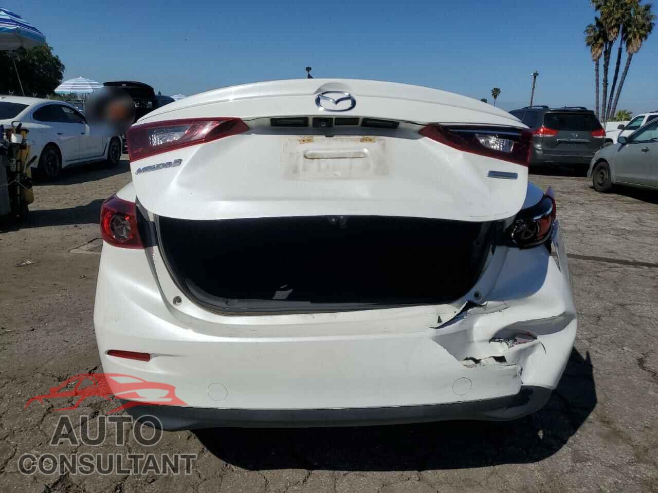MAZDA 3 2016 - JM1BM1V79G1286914