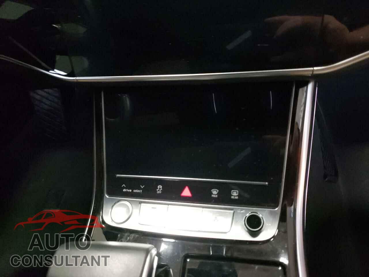AUDI A8 2019 - WAU8DAF85KN001822