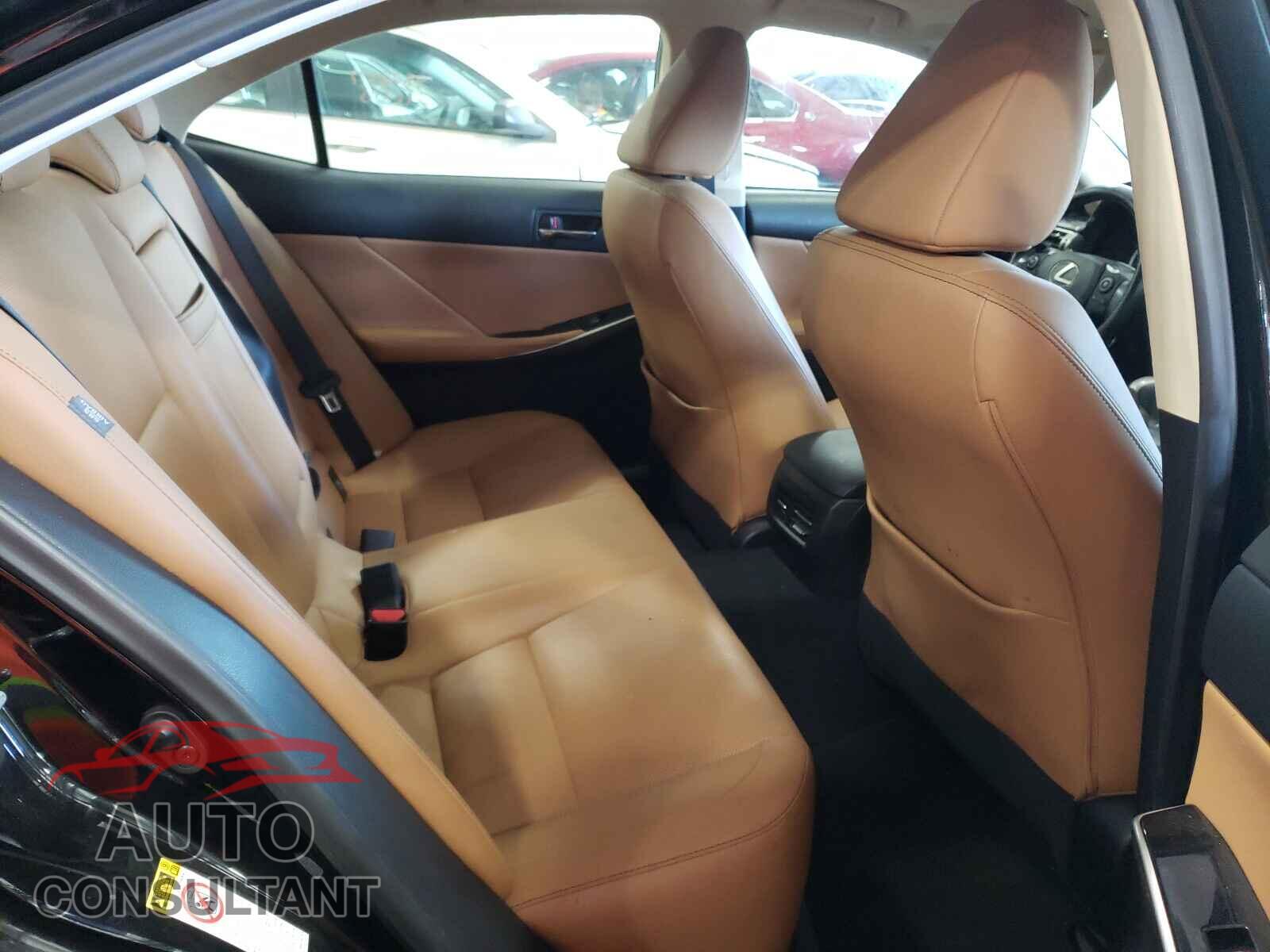 LEXUS IS 2016 - JTHCM1D26G5010658
