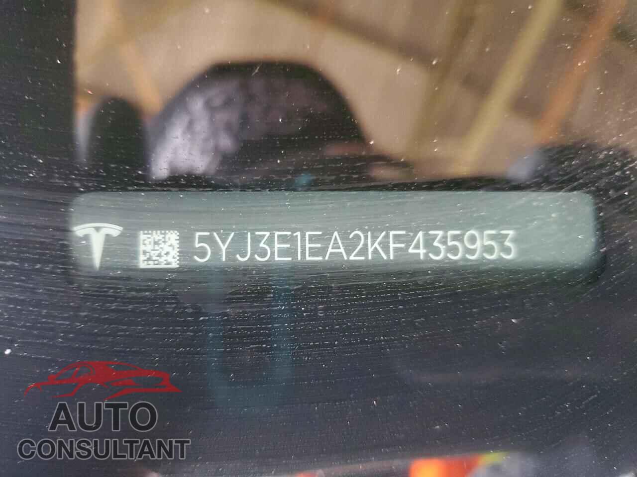 TESLA MODEL 3 2019 - 5YJ3E1EA2KF435953