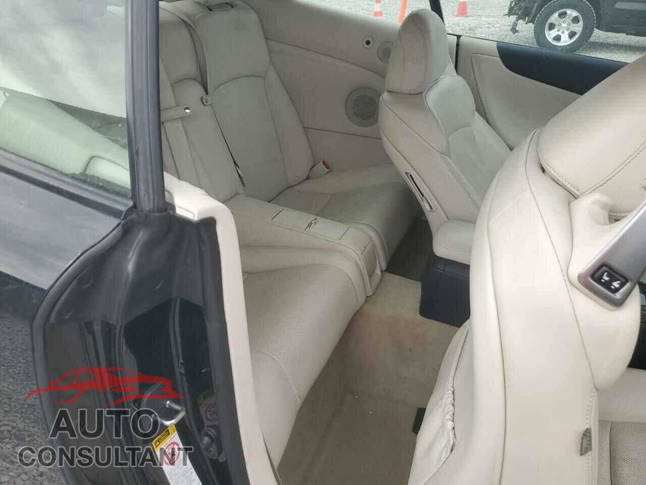 LEXUS IS 2010 - JTHFF2C20A2502867