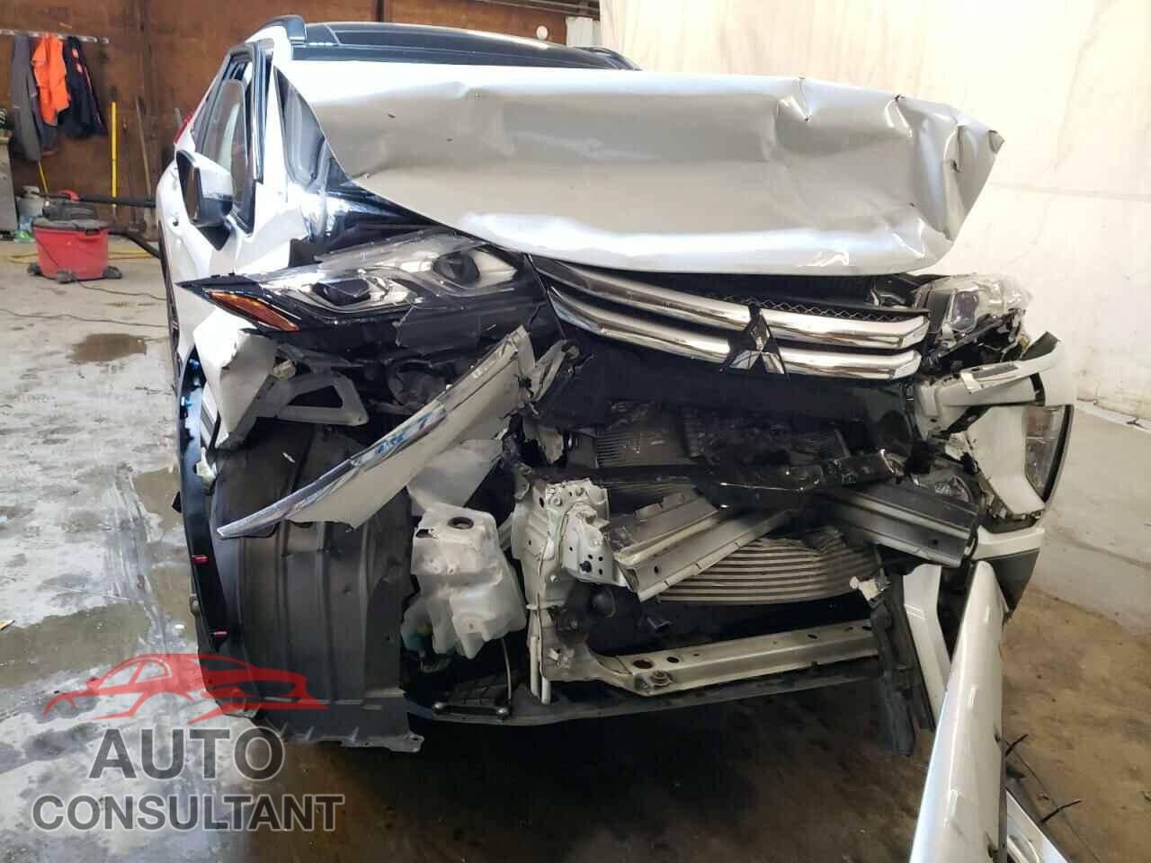 MITSUBISHI ECLIPSE 2019 - JA4AT5AA9KZ024337