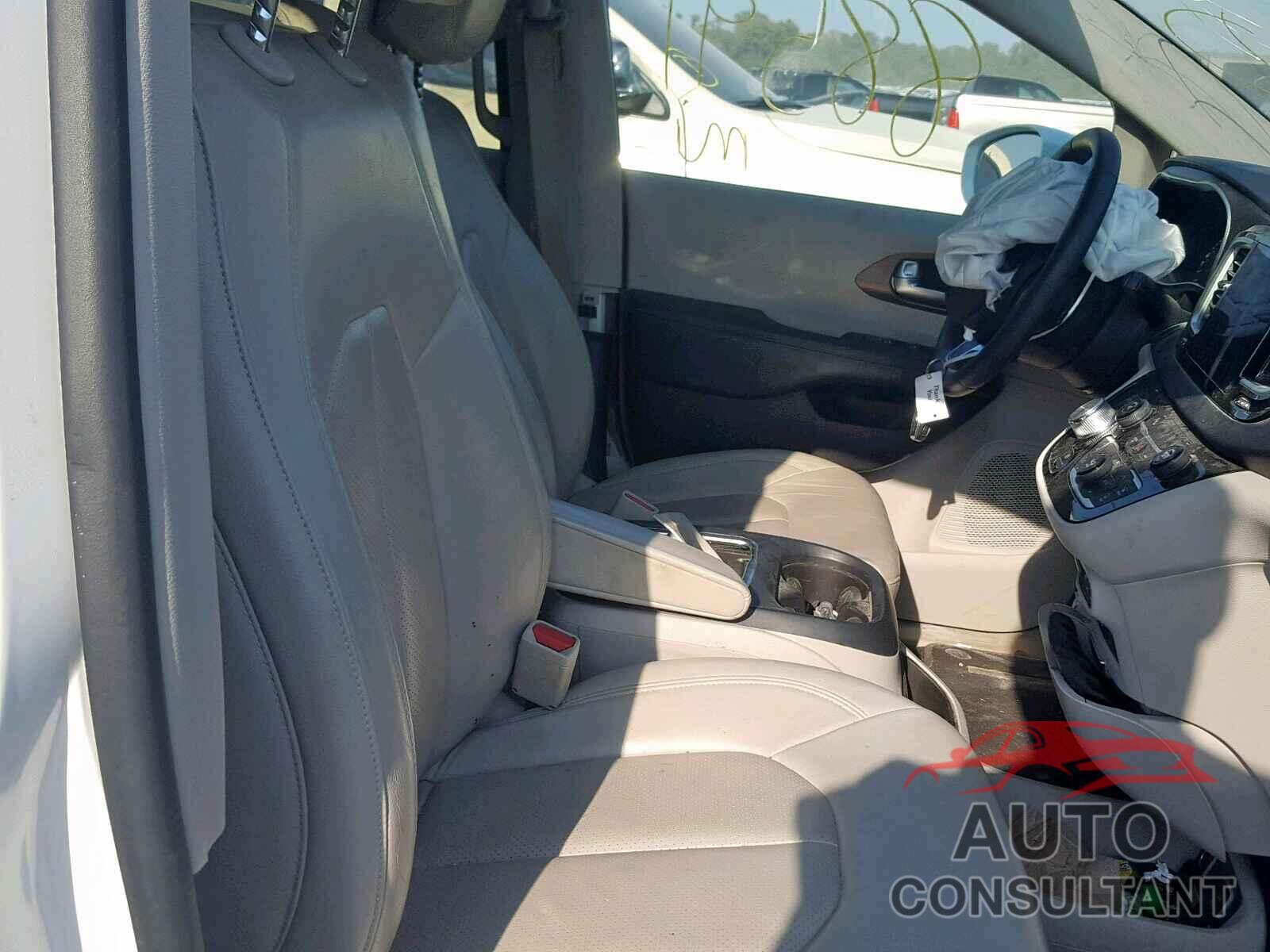 CHRYSLER PACIFICA T 2017 - 2C4RC1EG9HR644205