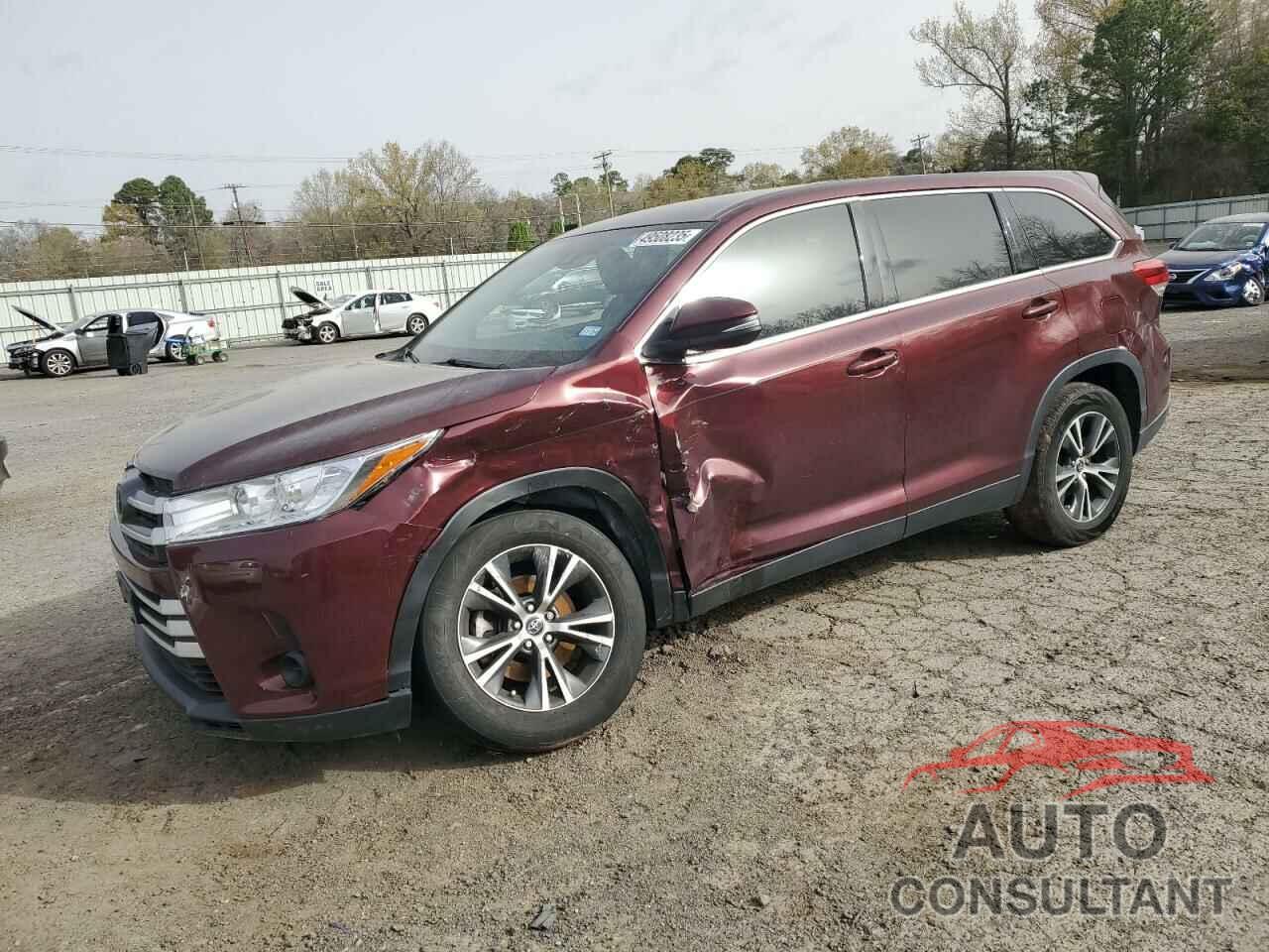 TOYOTA HIGHLANDER 2019 - 5TDZZRFH0KS299133