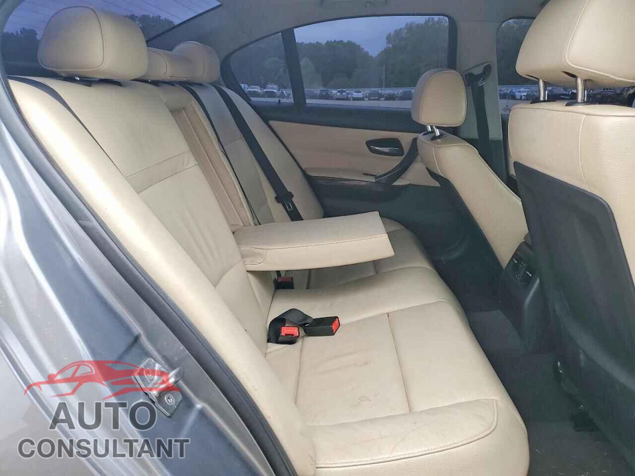 BMW 3 SERIES 2011 - WBAPH7C52BE675813