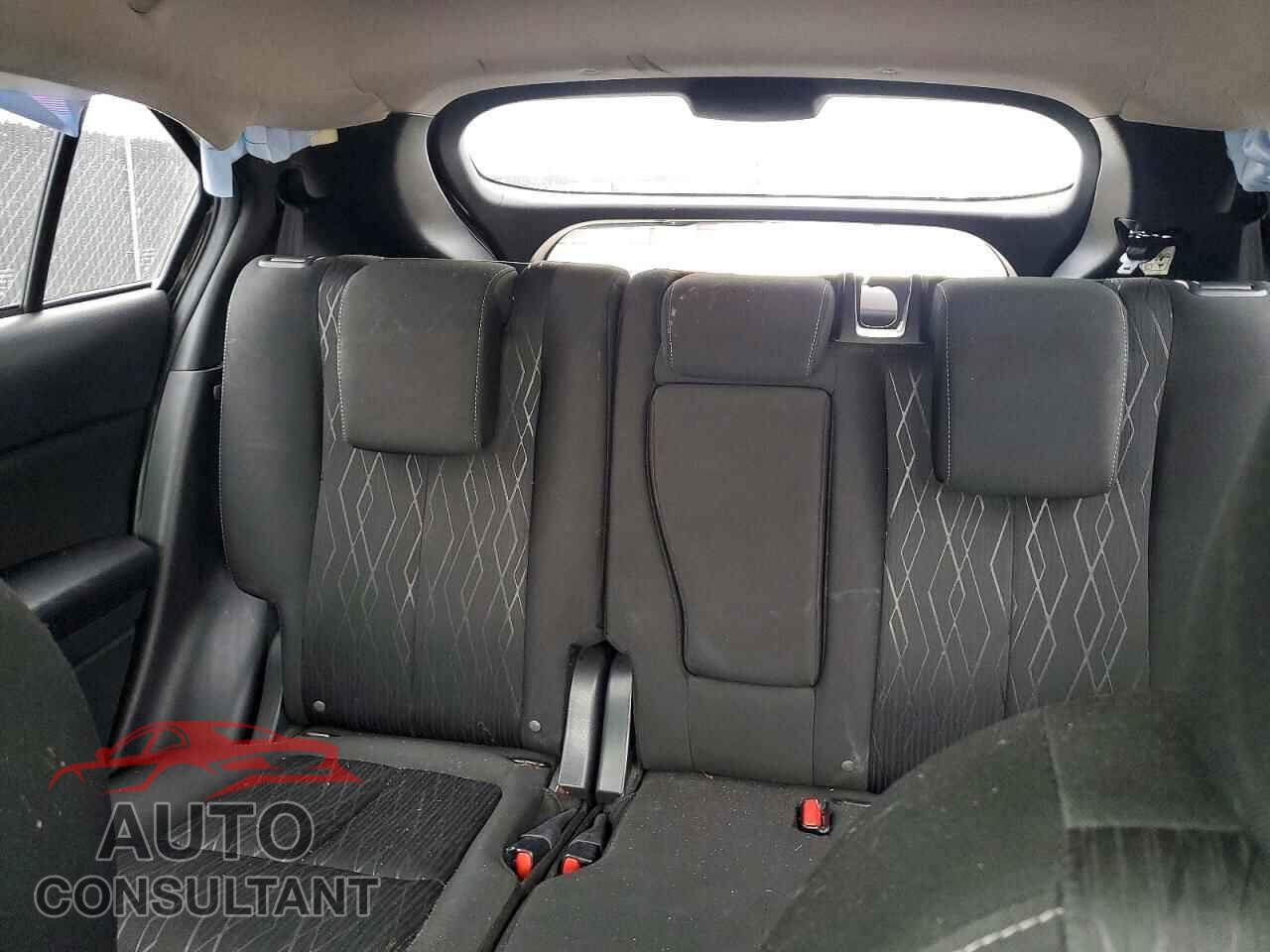 MITSUBISHI ECLIPSE 2018 - JA4AT5AA9JZ045574