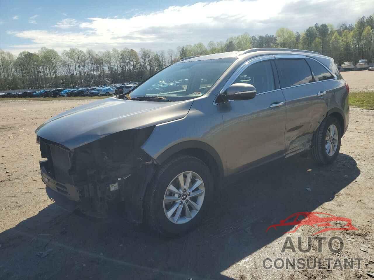 KIA SORENTO 2019 - 5XYPG4A34KG556447