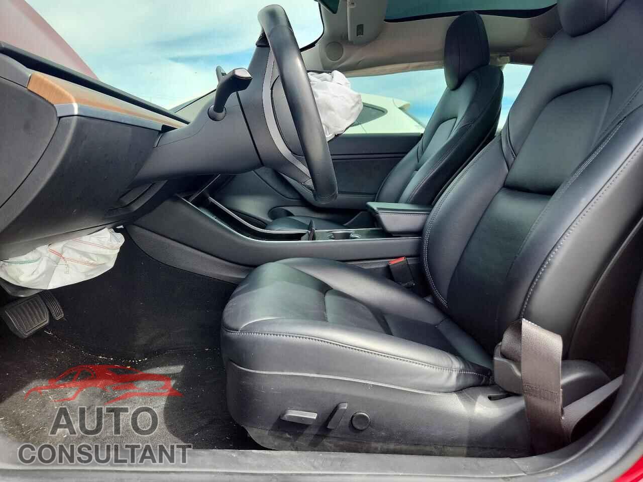 TESLA MODEL 3 2018 - 5YJ3E1EA4JF048058
