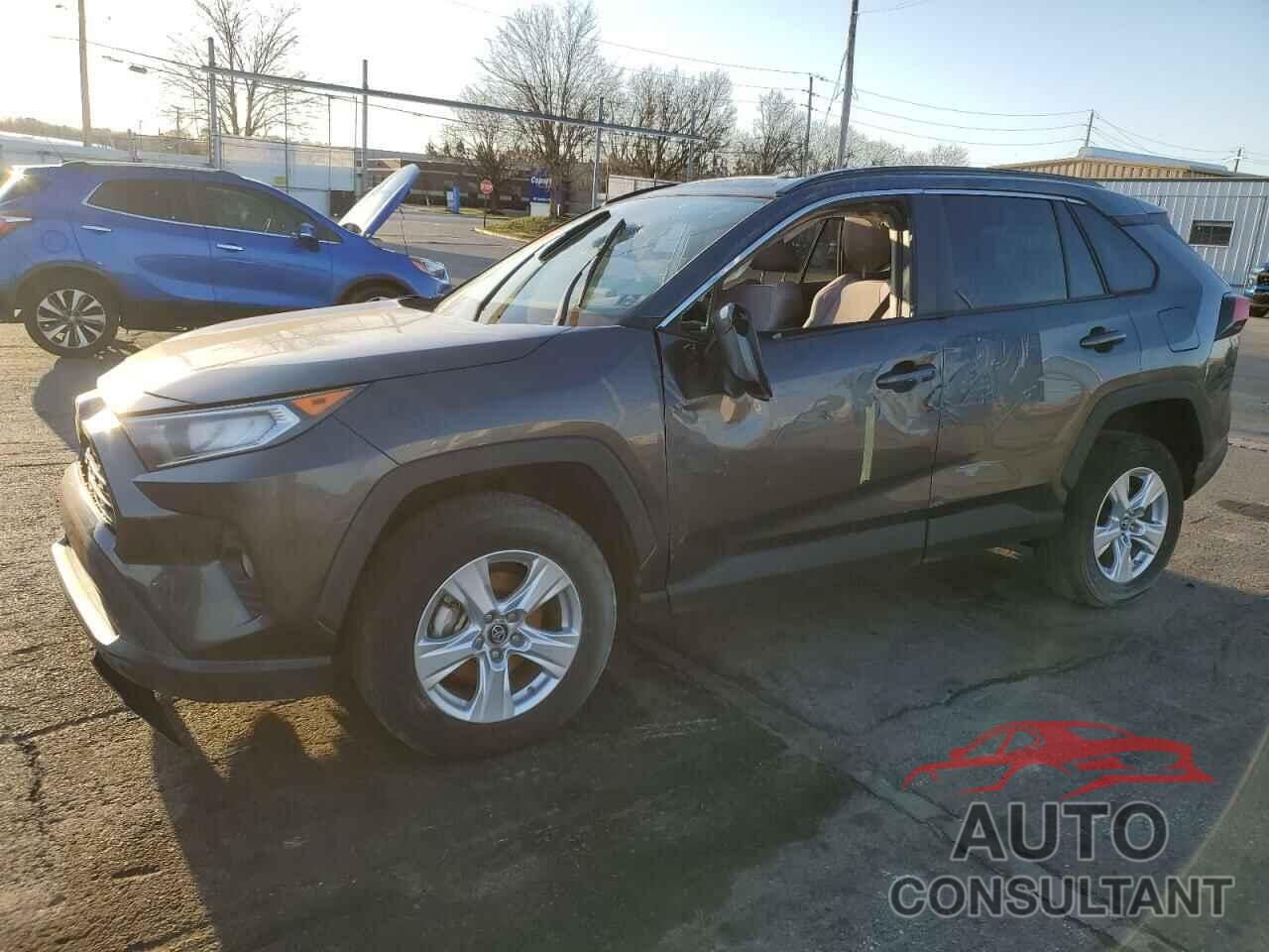 TOYOTA RAV4 2019 - 2T3P1RFV4KC018116