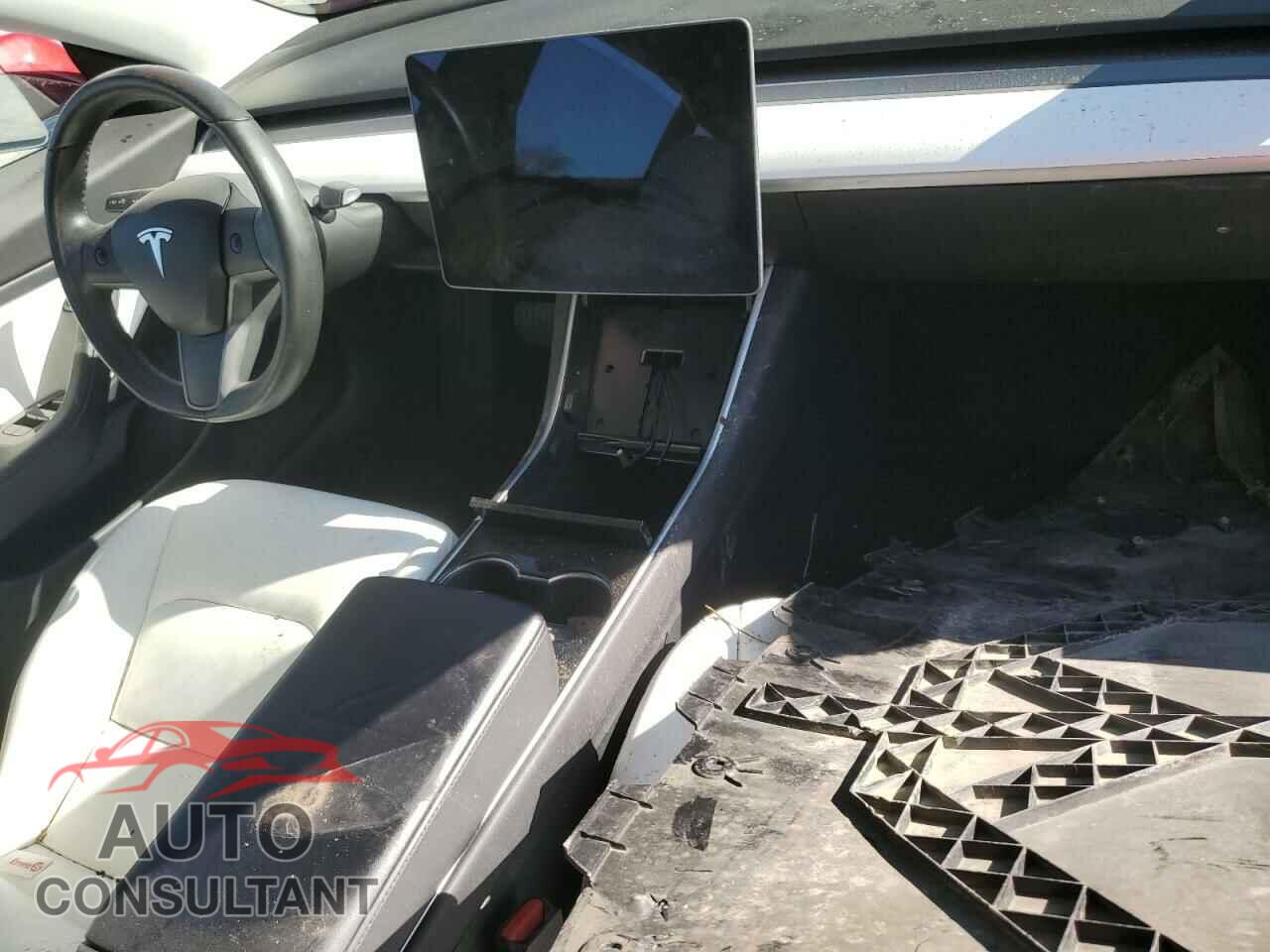 TESLA MODEL 3 2019 - 5YJ3E1EA7KF332737