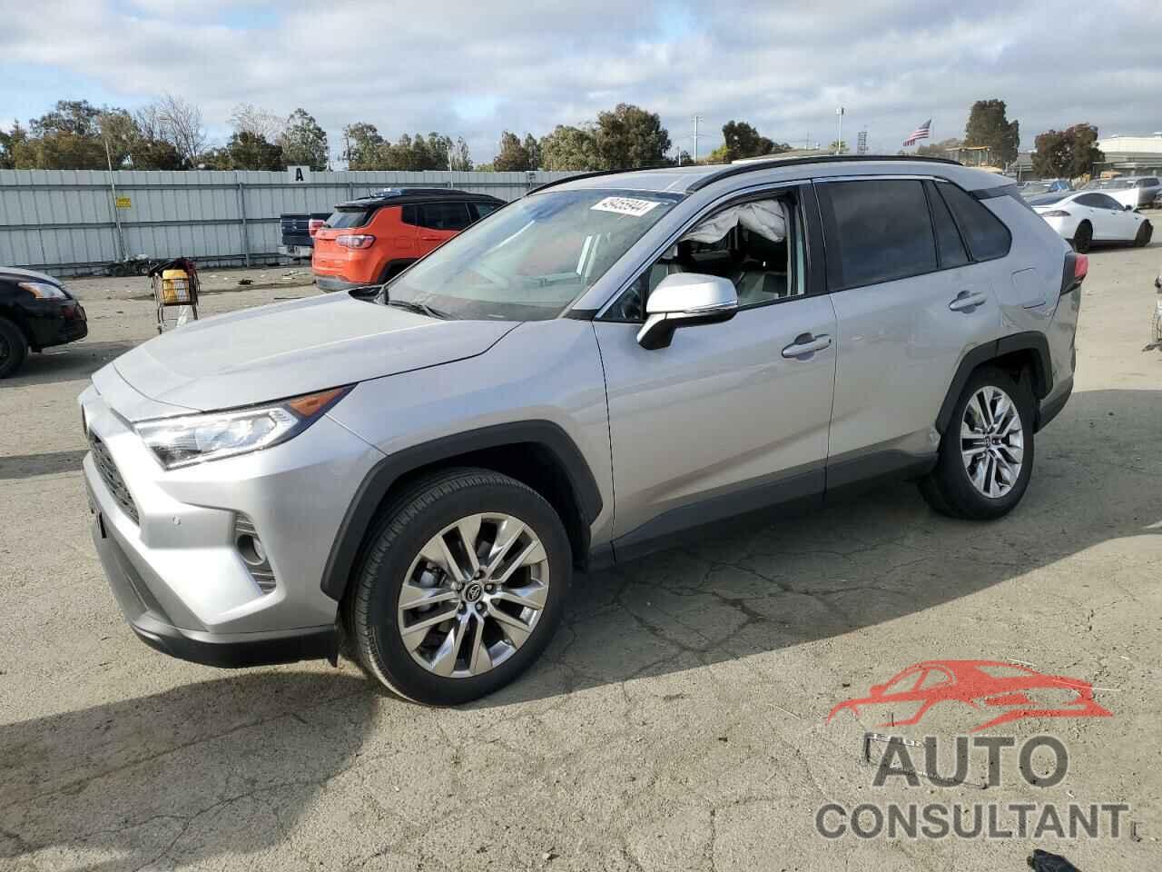 TOYOTA RAV4 2021 - 2T3A1RFV5MC160774