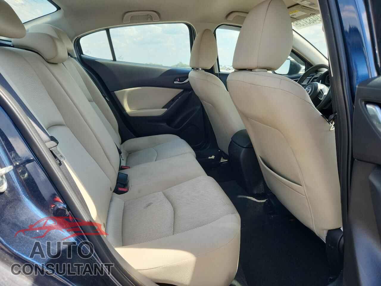 MAZDA 3 2017 - 3MZBN1U7XHM155670