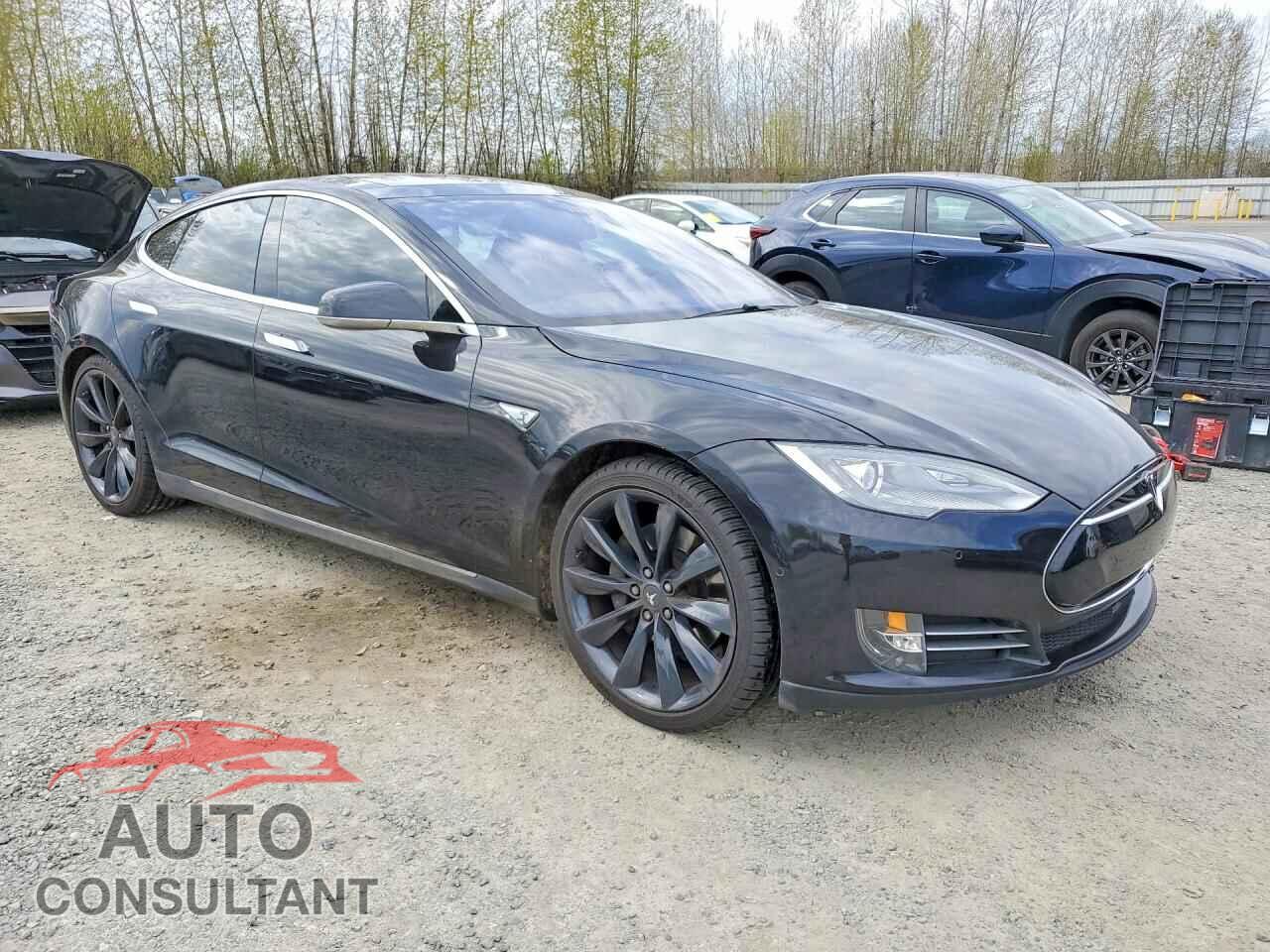 TESLA MODEL S 2015 - 5YJSA1E23FF116082