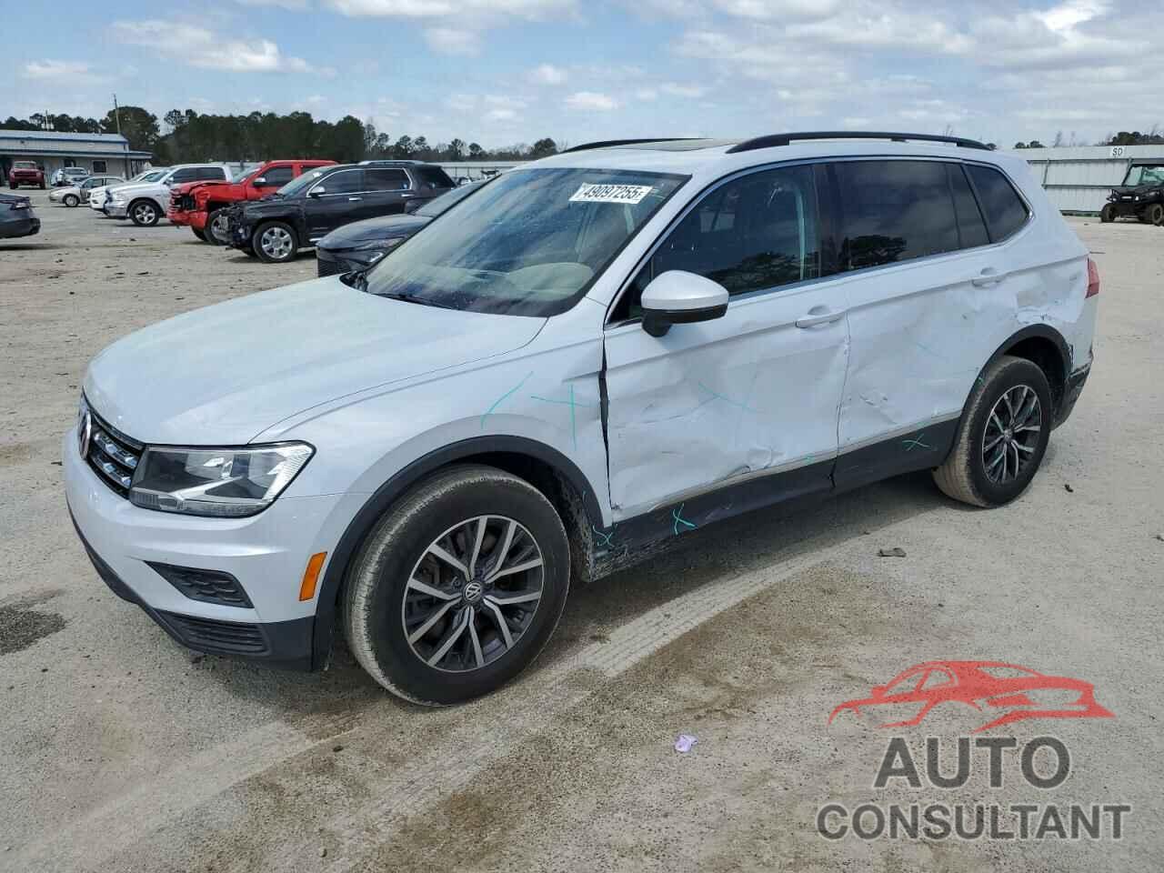 VOLKSWAGEN TIGUAN 2018 - 3VV2B7AXXJM205462