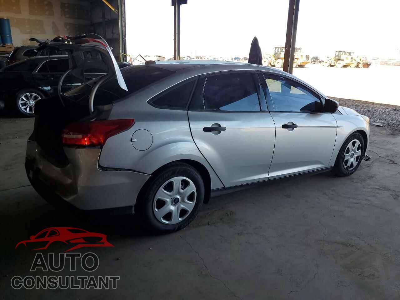 FORD FOCUS 2016 - 1FADP3E23GL297613