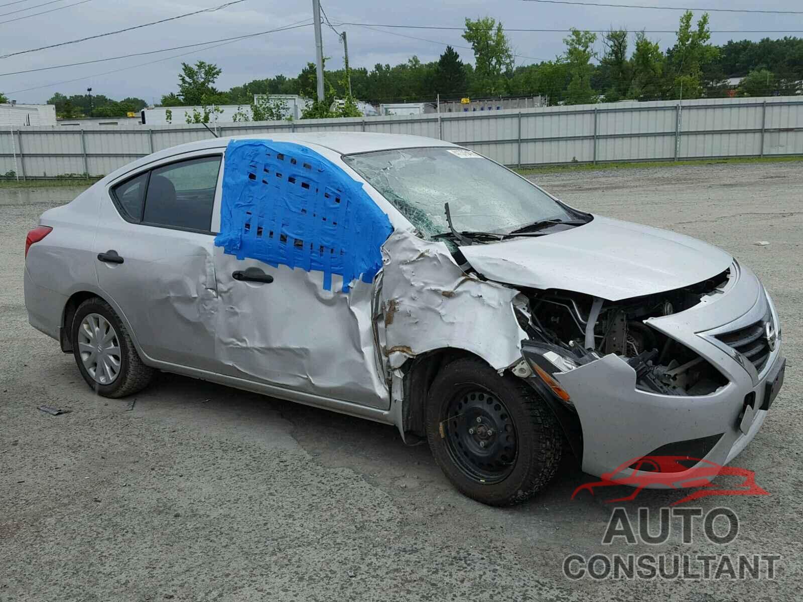 NISSAN VERSA 2017 - 3N1CN7AP1HL869260