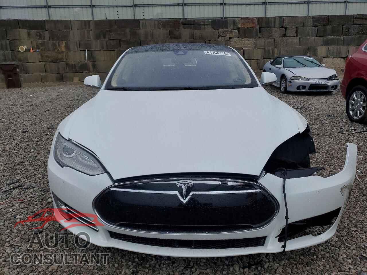 TESLA MODEL S 2014 - 5YJSA1H19EFP61708