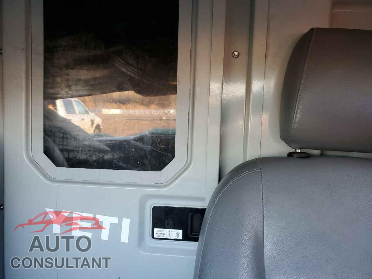 FORD TRANSIT 2018 - 1FDYR5PMXJKA62683