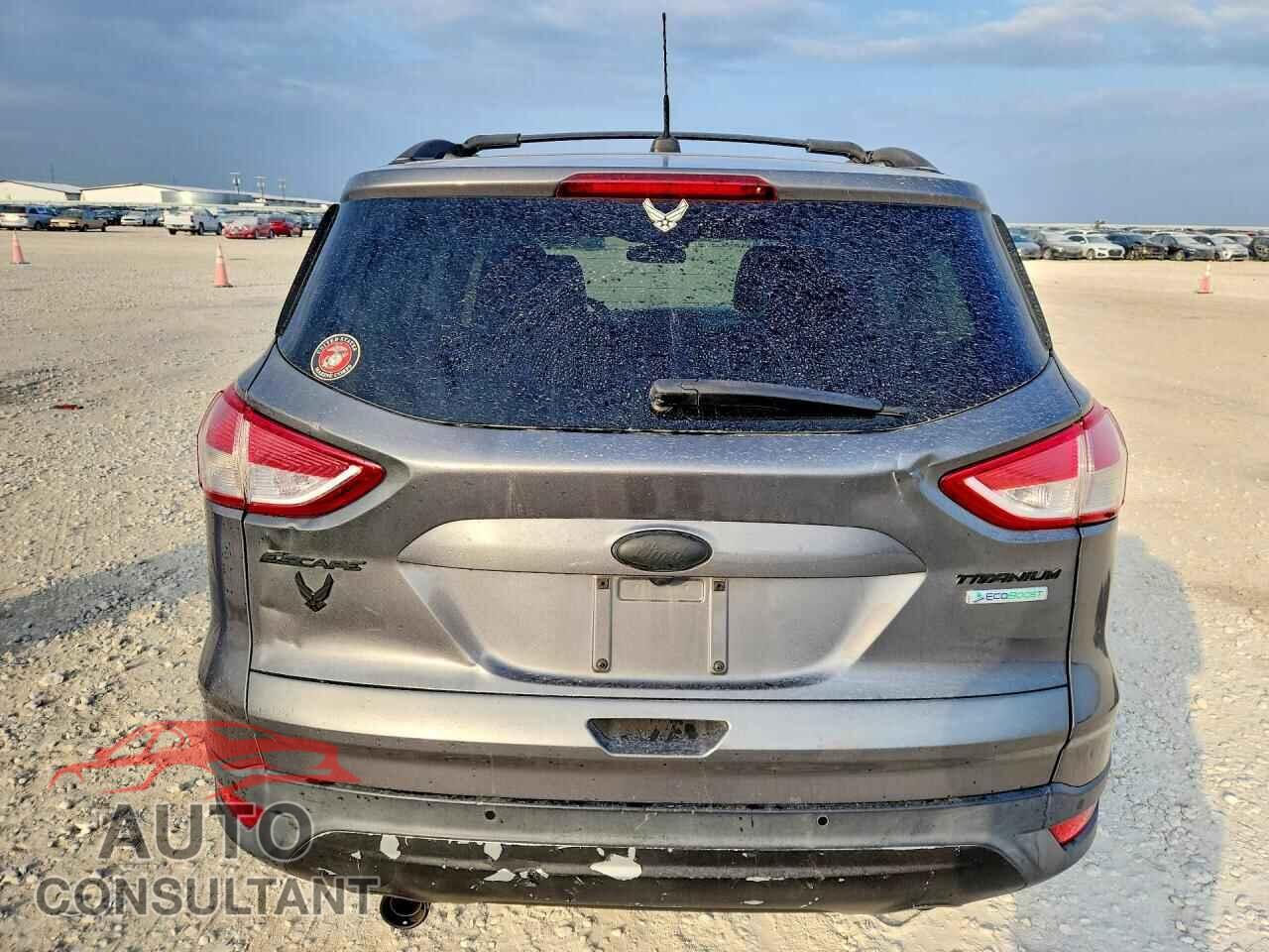 FORD ESCAPE 2013 - 1FMCU0J90DUC44949