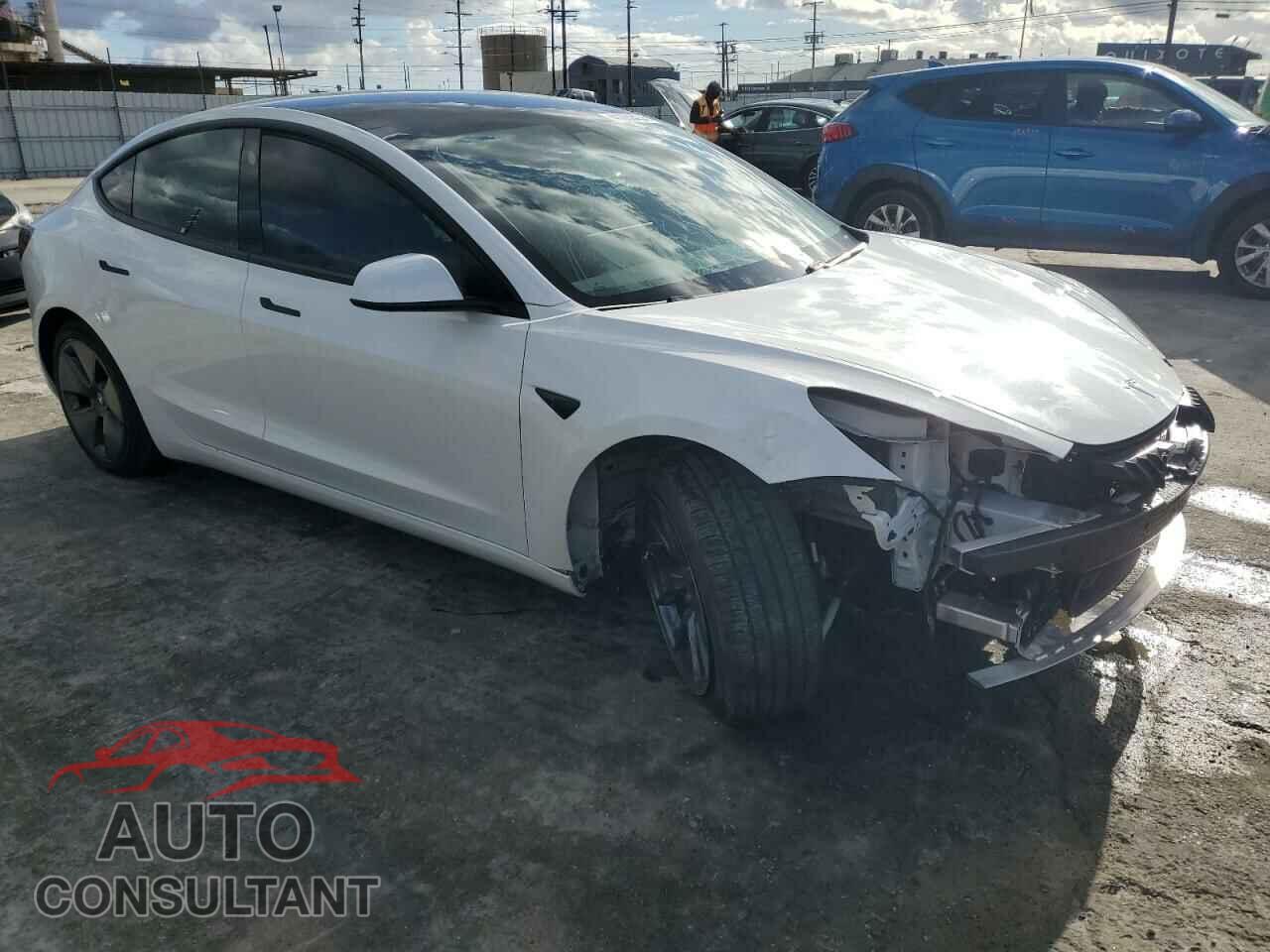 TESLA MODEL 3 2021 - 5YJ3E1EA3MF031711