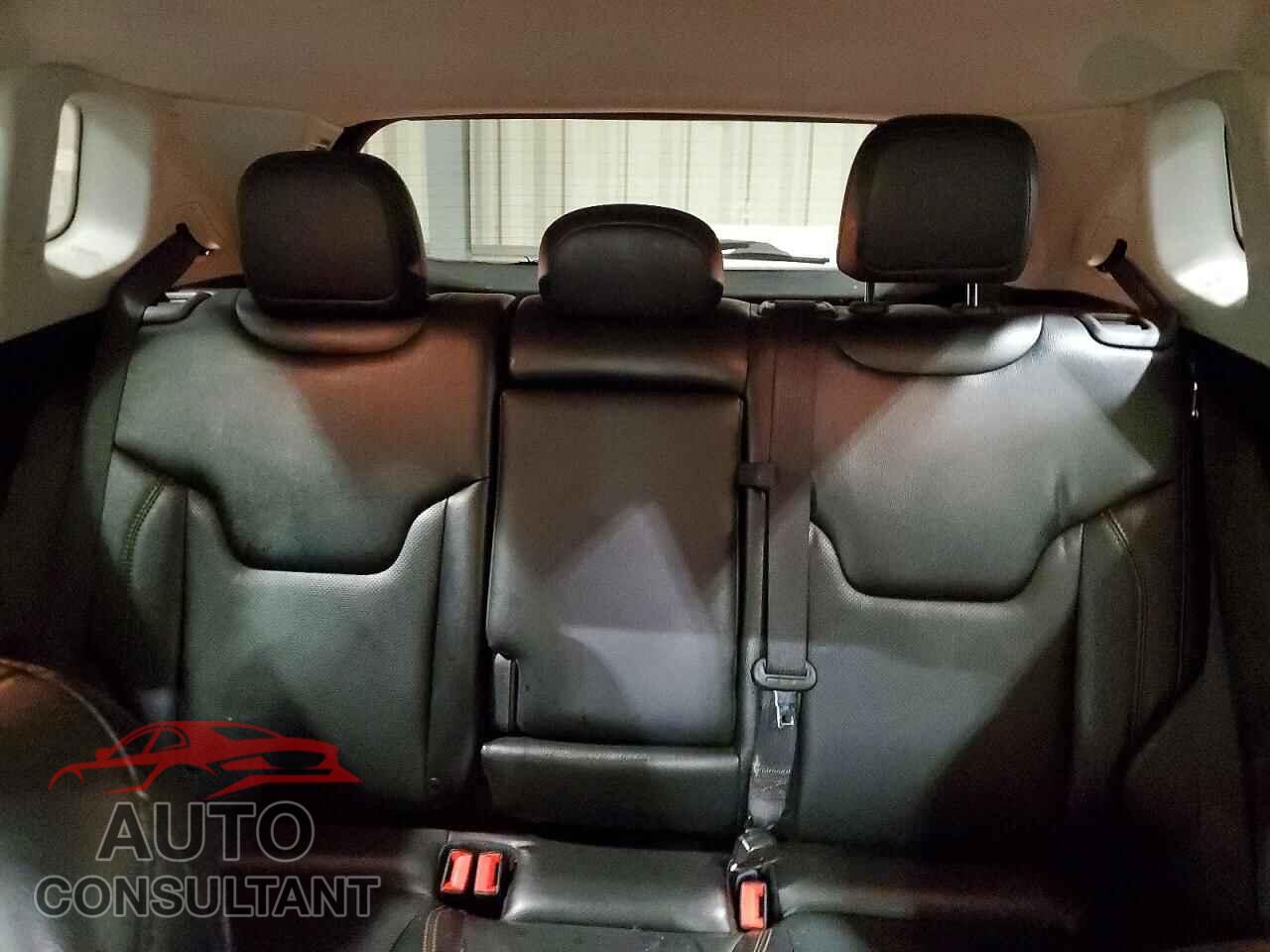JEEP COMPASS 2020 - 3C4NJDCB7LT215356