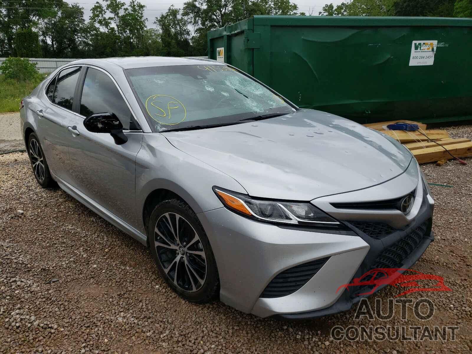 TOYOTA CAMRY 2018 - 4T1B11HK6JU601906