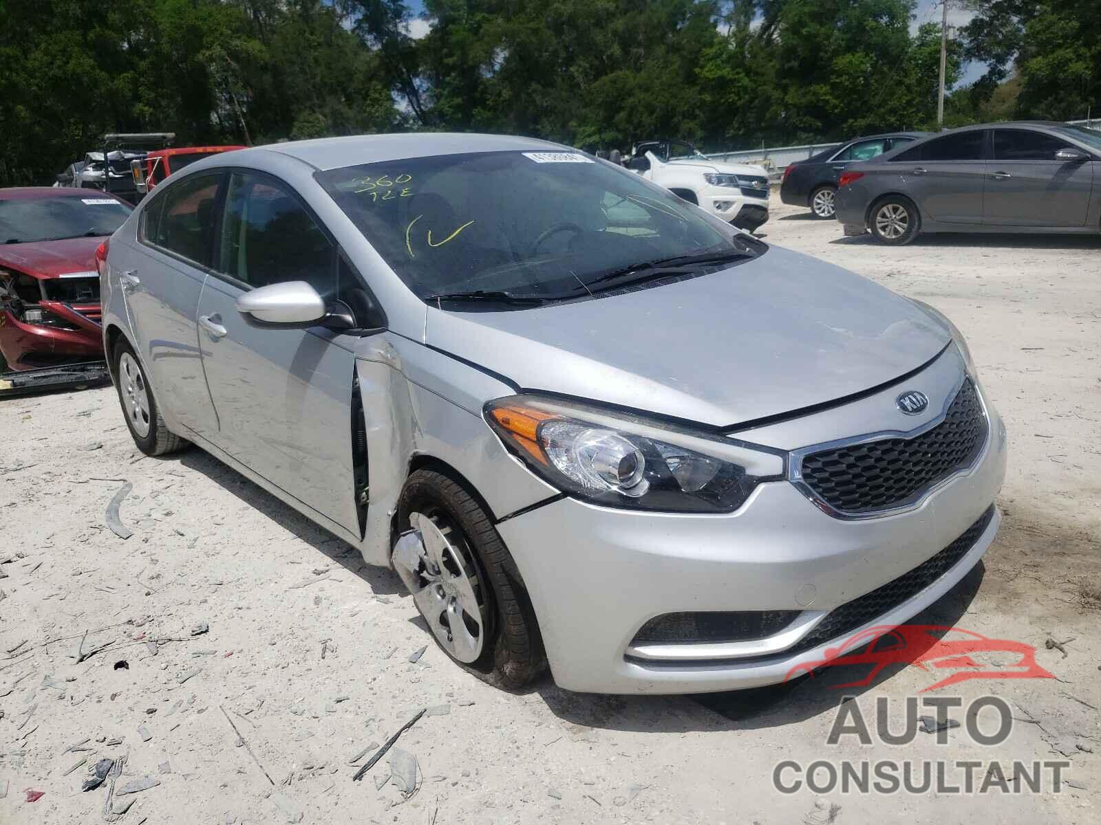 KIA FORTE 2016 - KNAFK4A6XG5487085