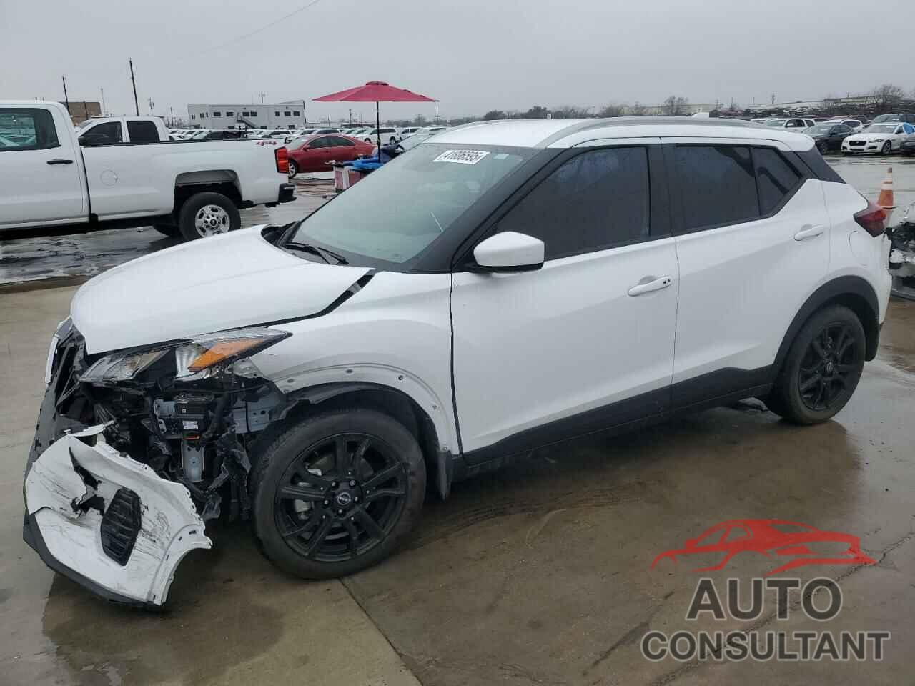 NISSAN KICKS 2023 - 3N1CP5CV8PL493696