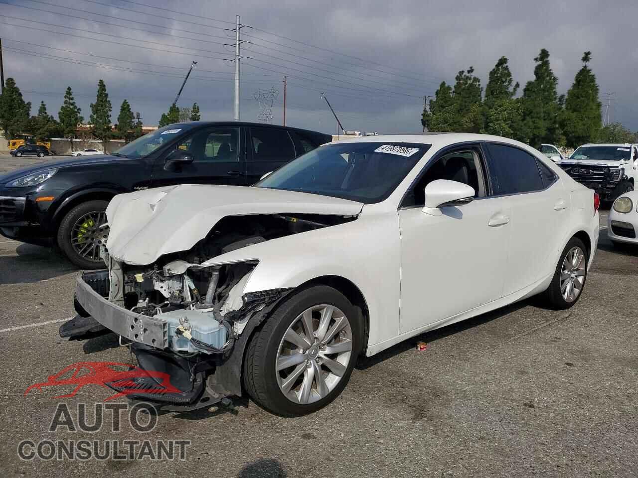 LEXUS IS 2014 - JTHBF1D24E5023346
