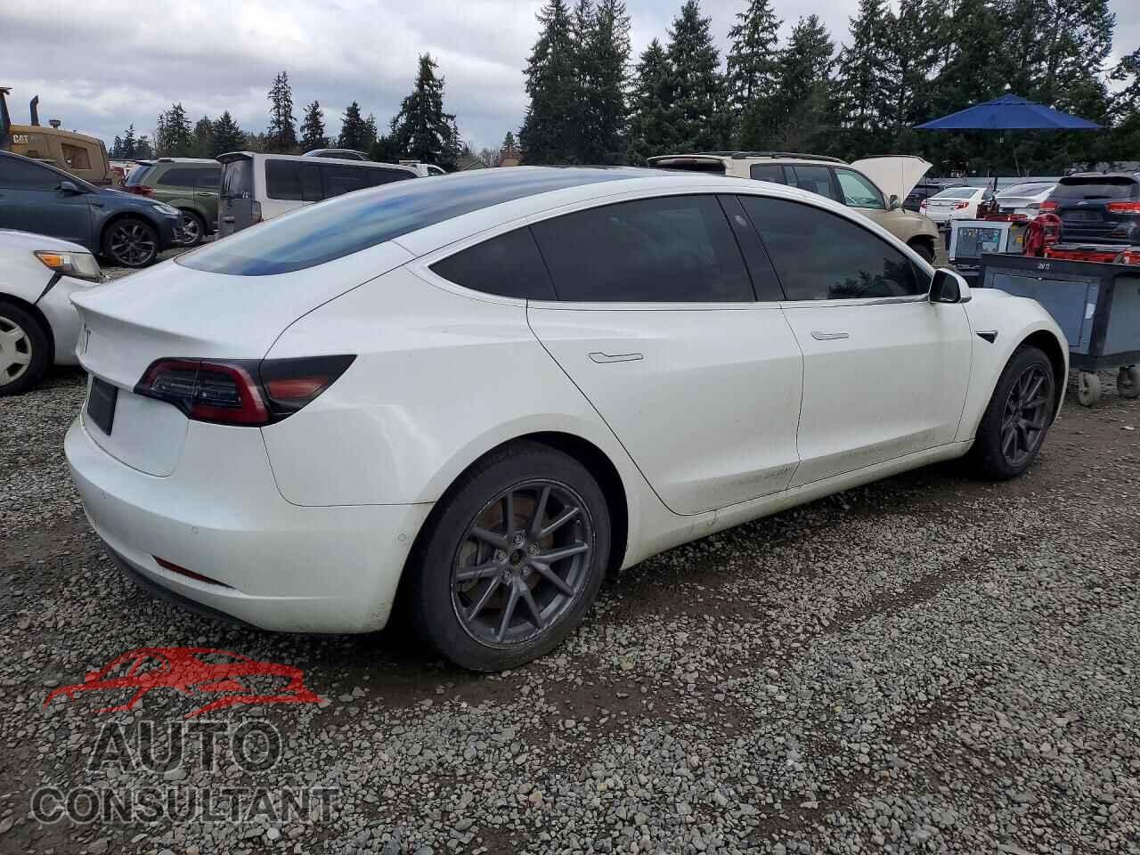 TESLA MODEL 3 2019 - 5YJ3E1EA7KF415889