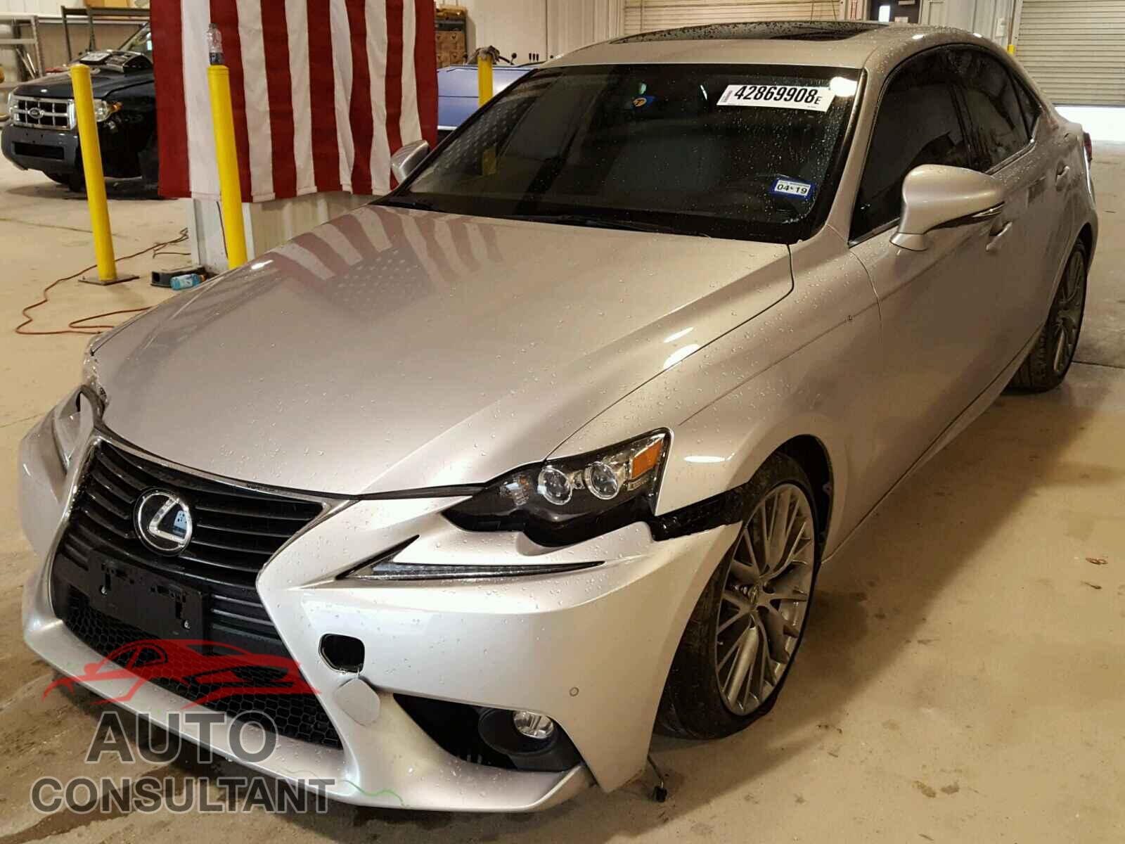 LEXUS IS 250 2015 - JTHBF1D29F5065304