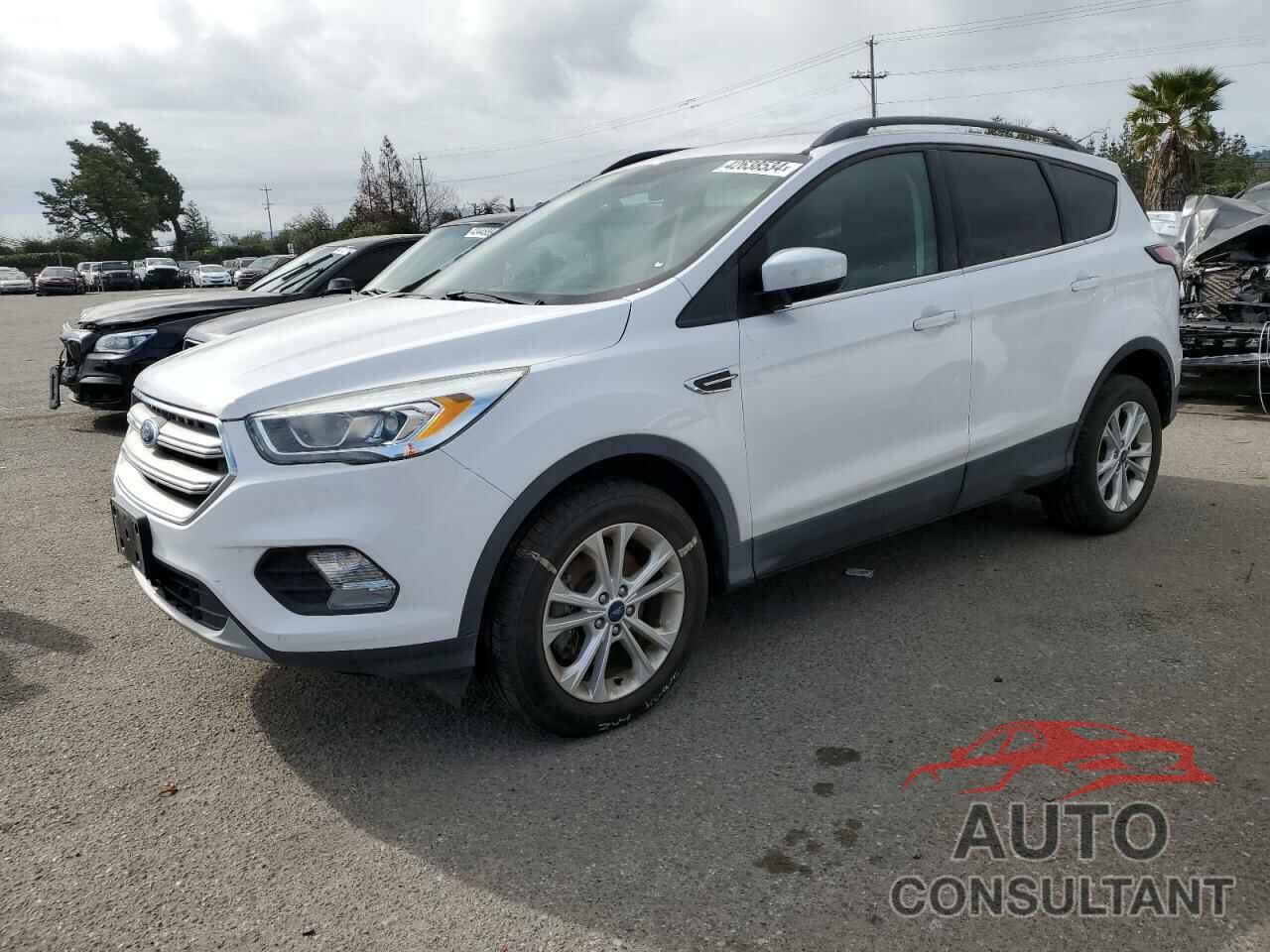 FORD ESCAPE 2017 - 1FMCU9G98HUE38128