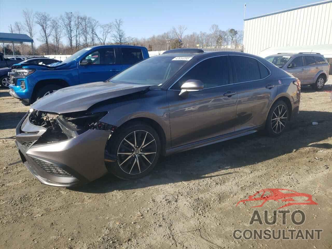TOYOTA CAMRY 2022 - 4T1T11AK7NU633901