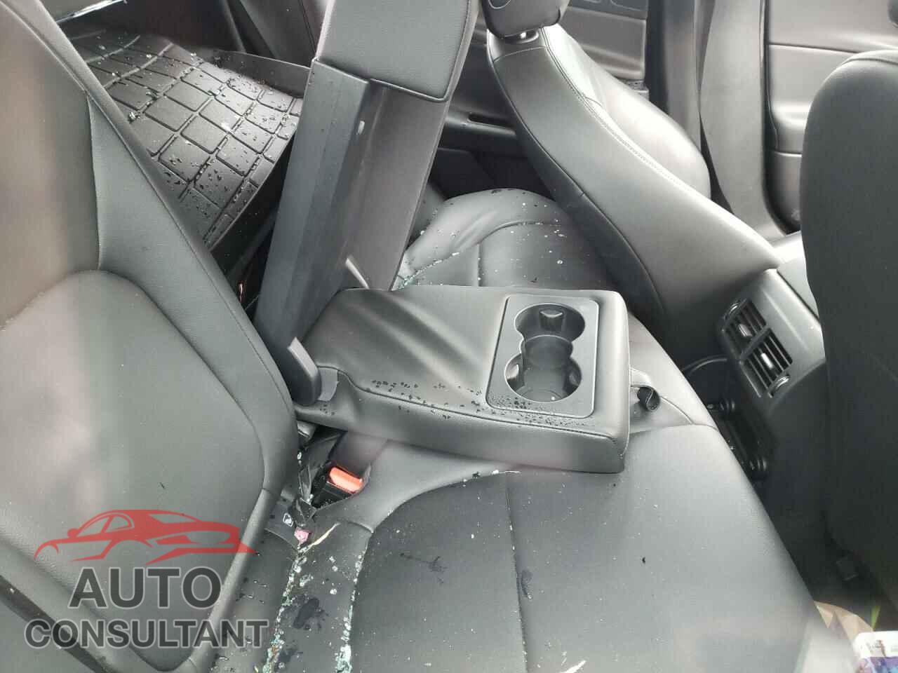 JAGUAR XE 2017 - SAJAJ4BV9HA948258