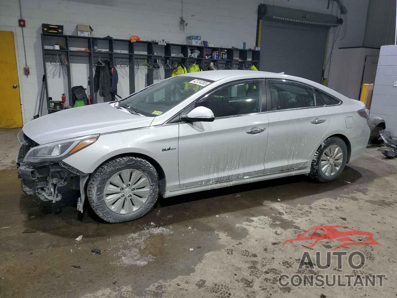 HYUNDAI SONATA 2016 - KMHE24L17GA015560