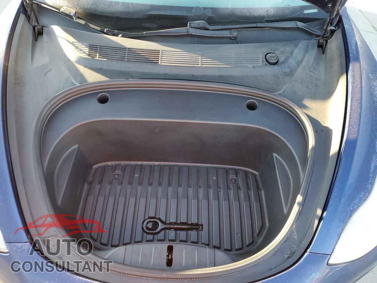 TESLA MODEL 3 2021 - 5YJ3E1EA4MF876308