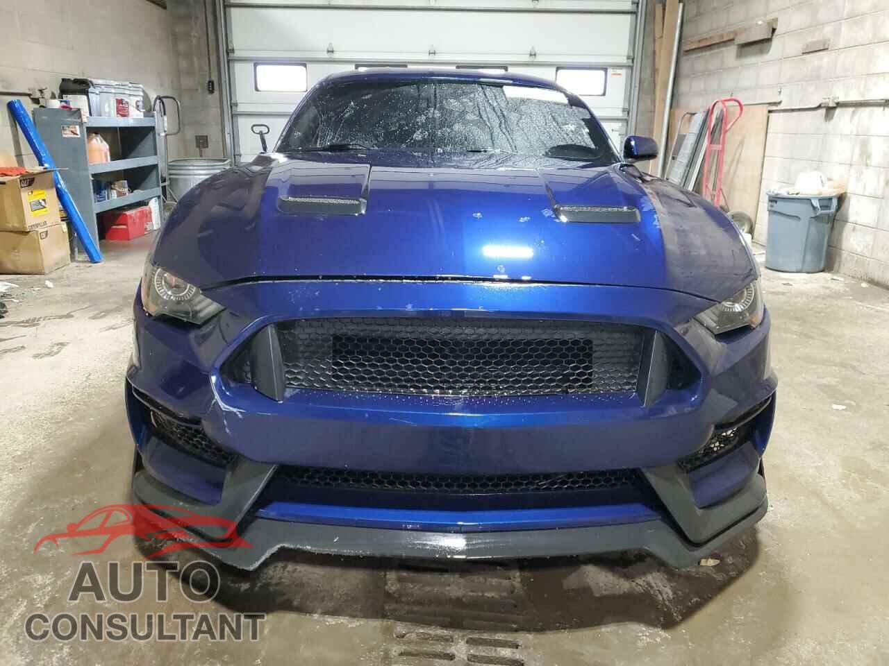 FORD MUSTANG 2019 - 1FA6P8CFXK5132330