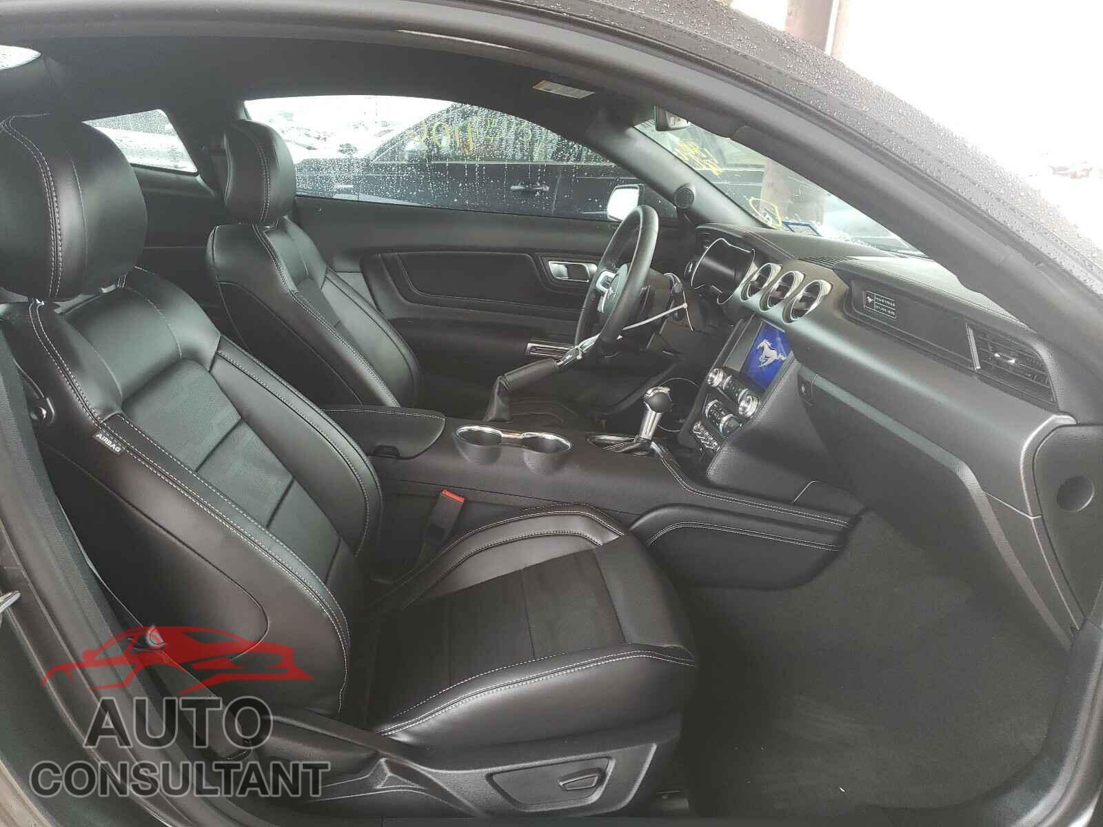 FORD MUSTANG 2020 - 1FA6P8CF6L5186922