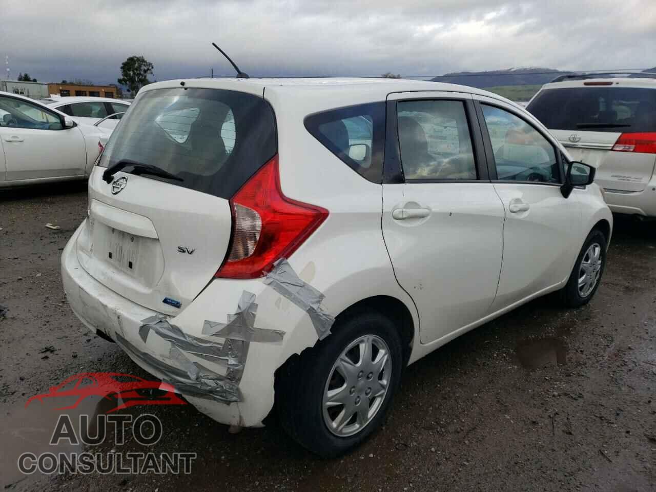 NISSAN VERSA 2015 - 3N1CE2CP8FL377600