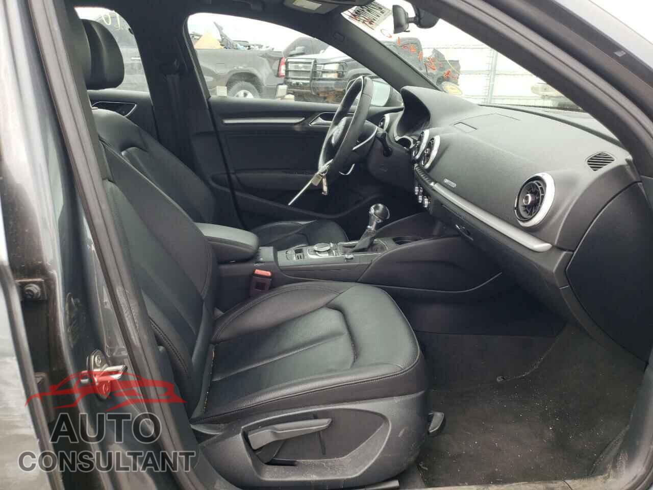 AUDI A3 2018 - WAUAUGFF2J1058648