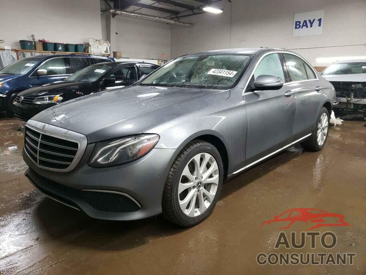 MERCEDES-BENZ E-CLASS 2017 - WDDZF4KB6HA258823