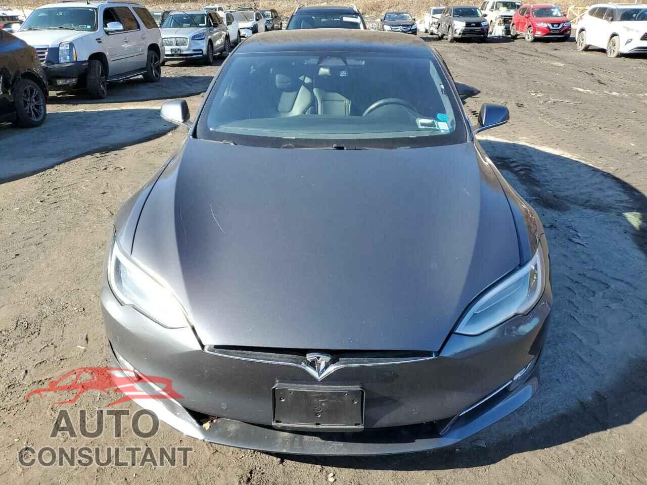 TESLA MODEL S 2018 - 5YJSA1E23JF277749