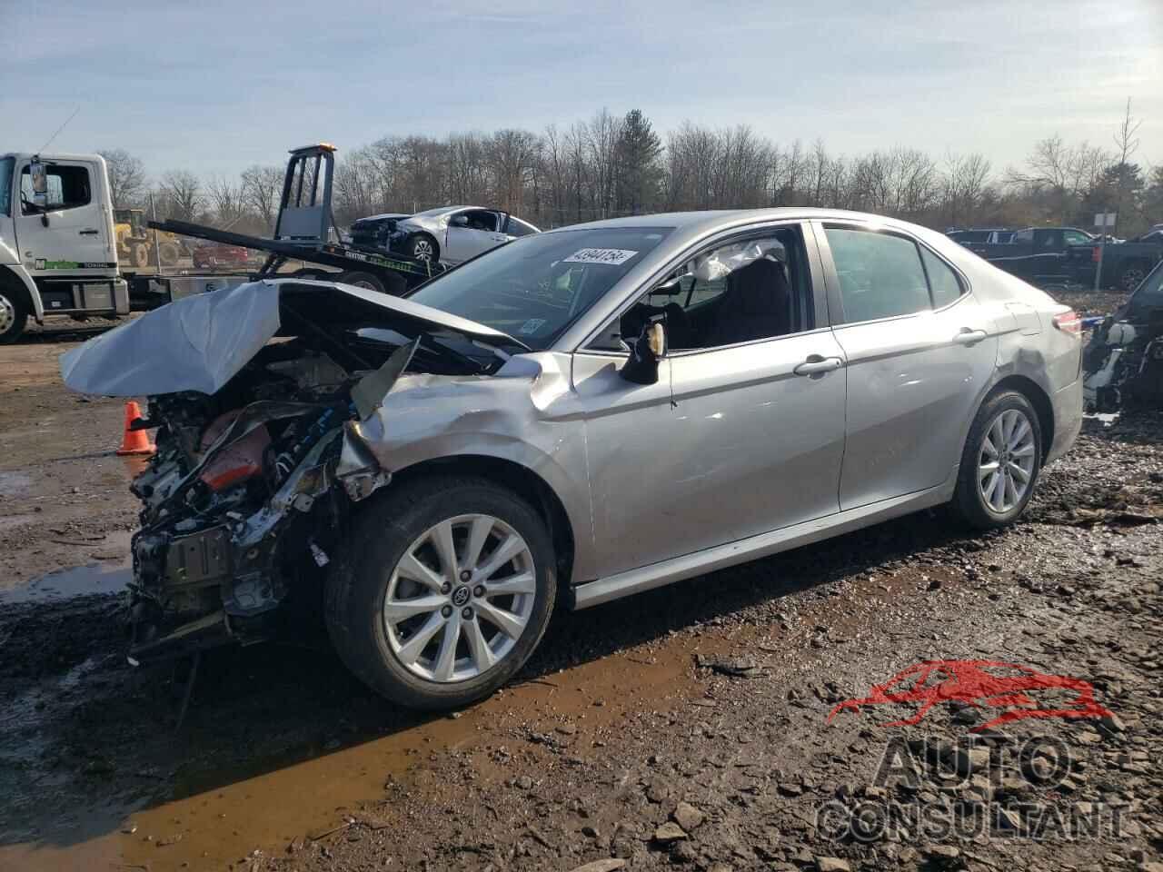 TOYOTA CAMRY 2019 - 4T1B11HK5KU816209