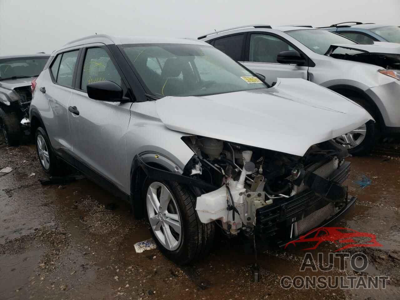 NISSAN KICKS 2018 - 3N1CP5CU2JL538517