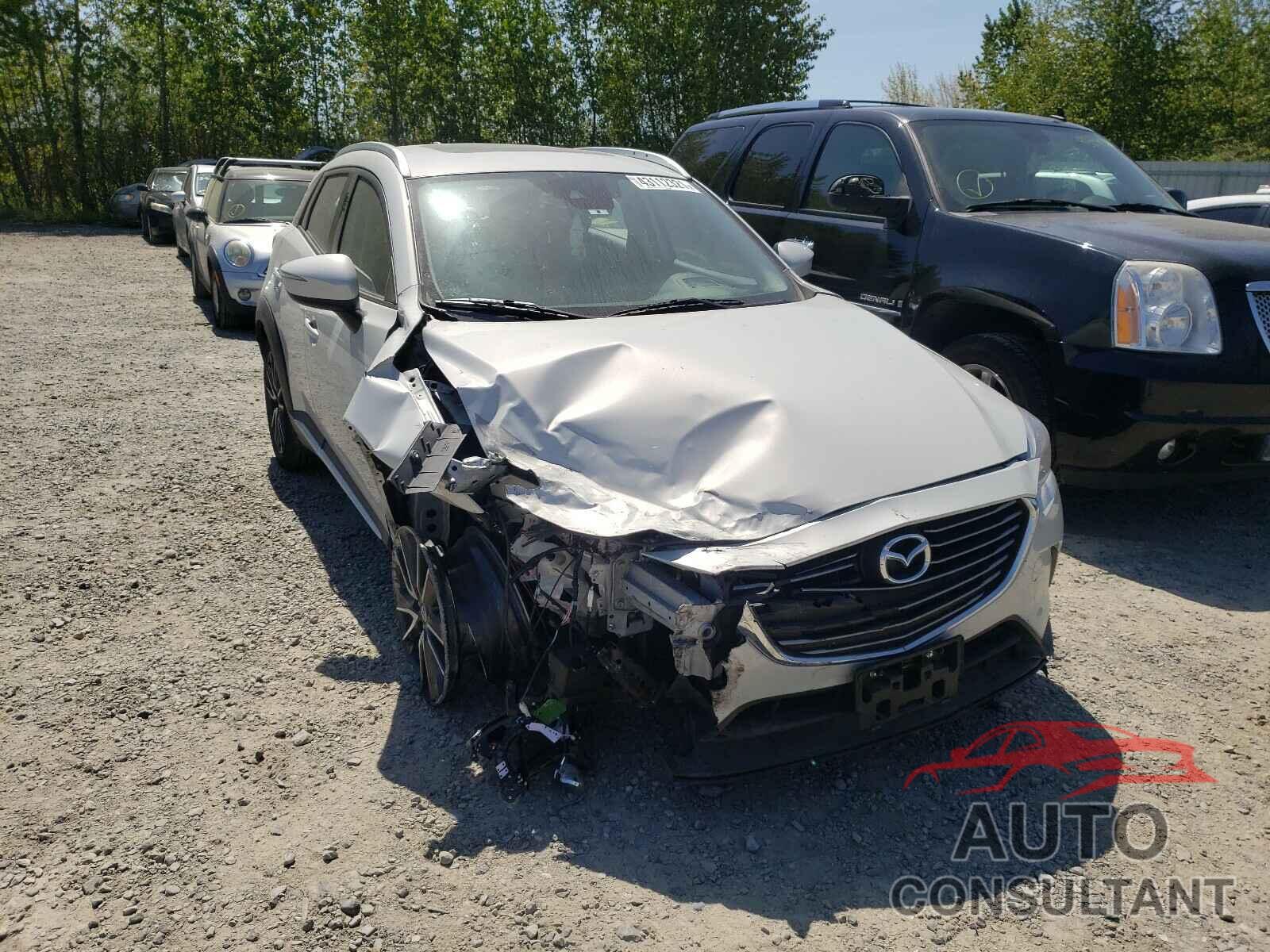 MAZDA CX-3 2018 - JM1DKFD7XJ0309112